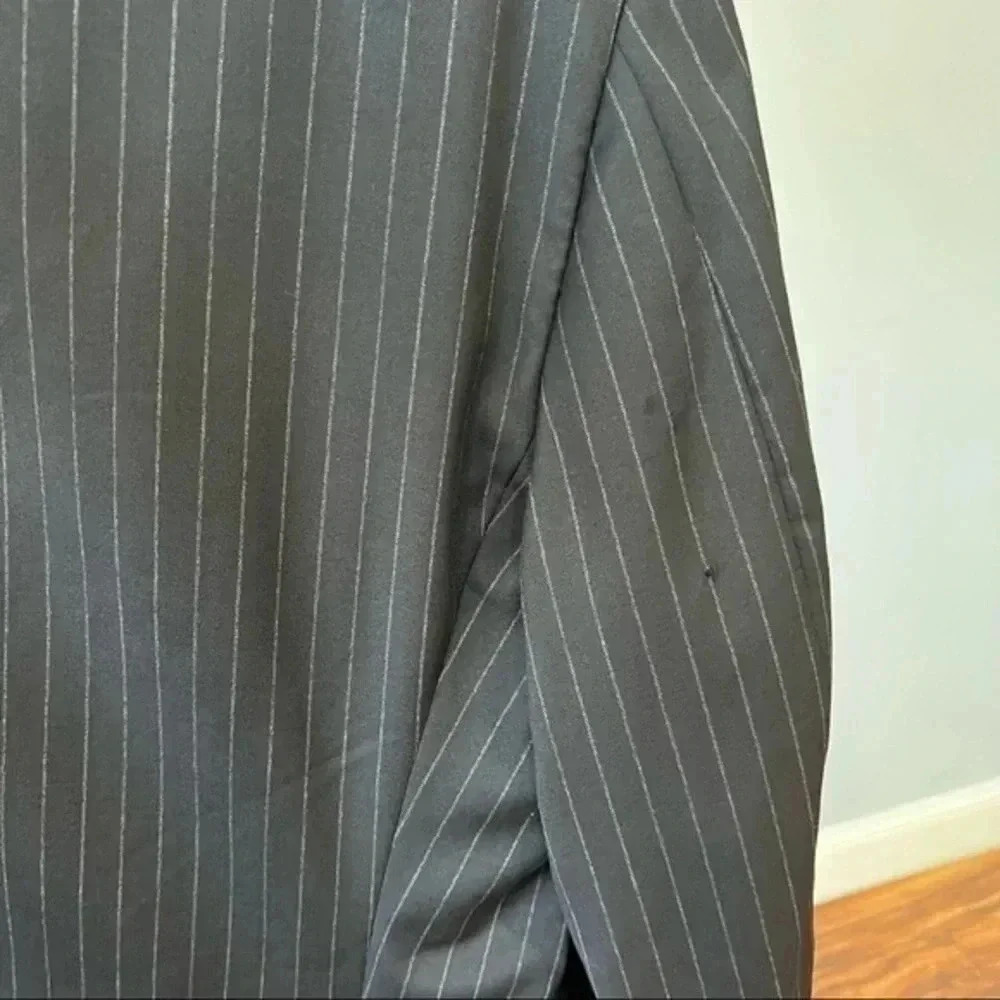 Hickey Freeman 100% Wool Men’s Pinstripes Sport Coat in Black Size 46R - Picture 10 of 10